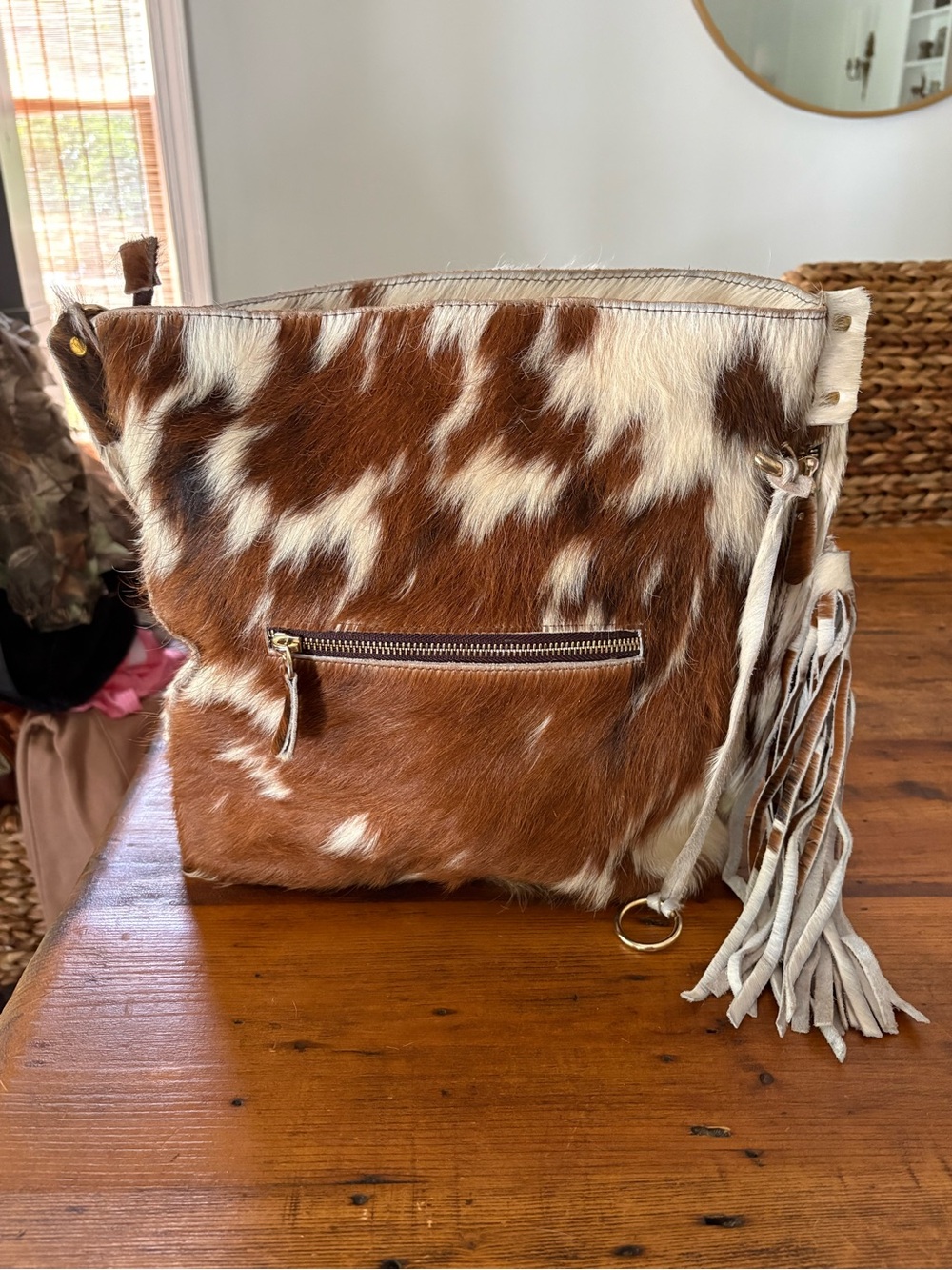 Charlie Leather Genuine Hair-on-Hide Cowhide Fringe Shoulder Bag Brown White - Picture 2 of 14